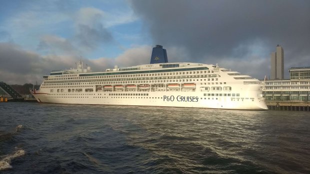 Foto Kreuzfahrtschiff Aurora